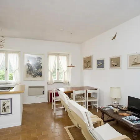 Zukki Apartment *